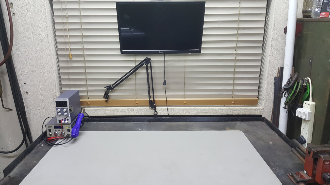 ERC's Workbench Setup (It's Never This Tidy!)